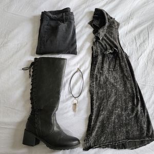 🚨 4/$20 Rock & Republic Black Grunge Vest